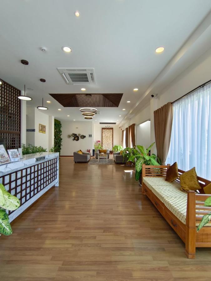 Coconut Bay Lodge - Beribi バンダル スリ ブガワン エクステリア 写真